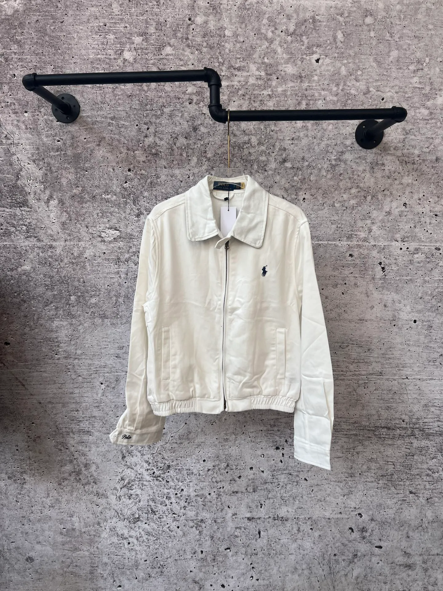 P310 Ralph Lauren autumn old style classic lapel women's twill washed jacket, a popular item in Xiaohongshu's major live broadcast rooms, pony embroidery on the chest, cracked printed letters on the sleeves, customized hardware accessories, and restored workmanship details